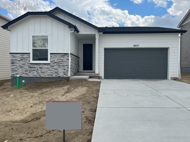 8057 Buffalo Horn Dr., Colorado Springs, CO 80925