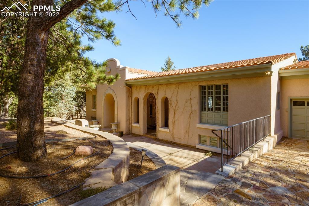 19 Upland Rd., Colorado Springs, CO 80906