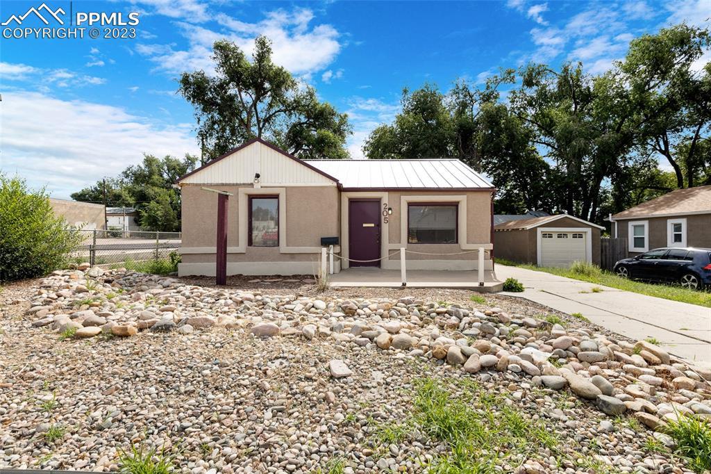 205 Bonfoy Ave., Colorado Springs, CO 80909