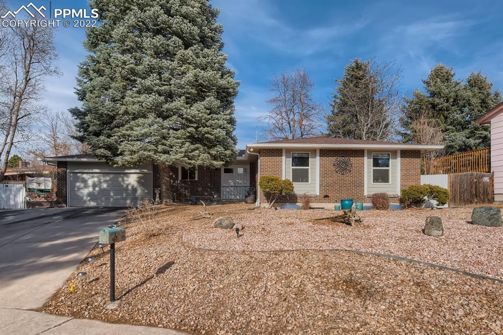 4334 Ridgeglen Rd., Colorado Springs, CO 80918