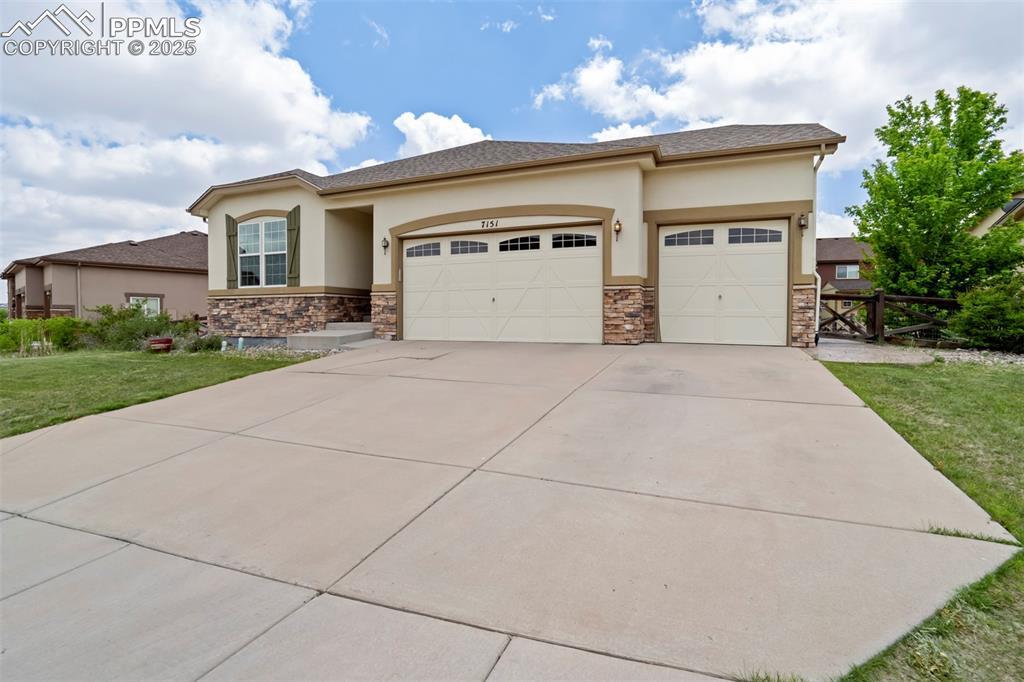 7151 Laurel Cherry Ct., Colorado Springs, CO 80927
