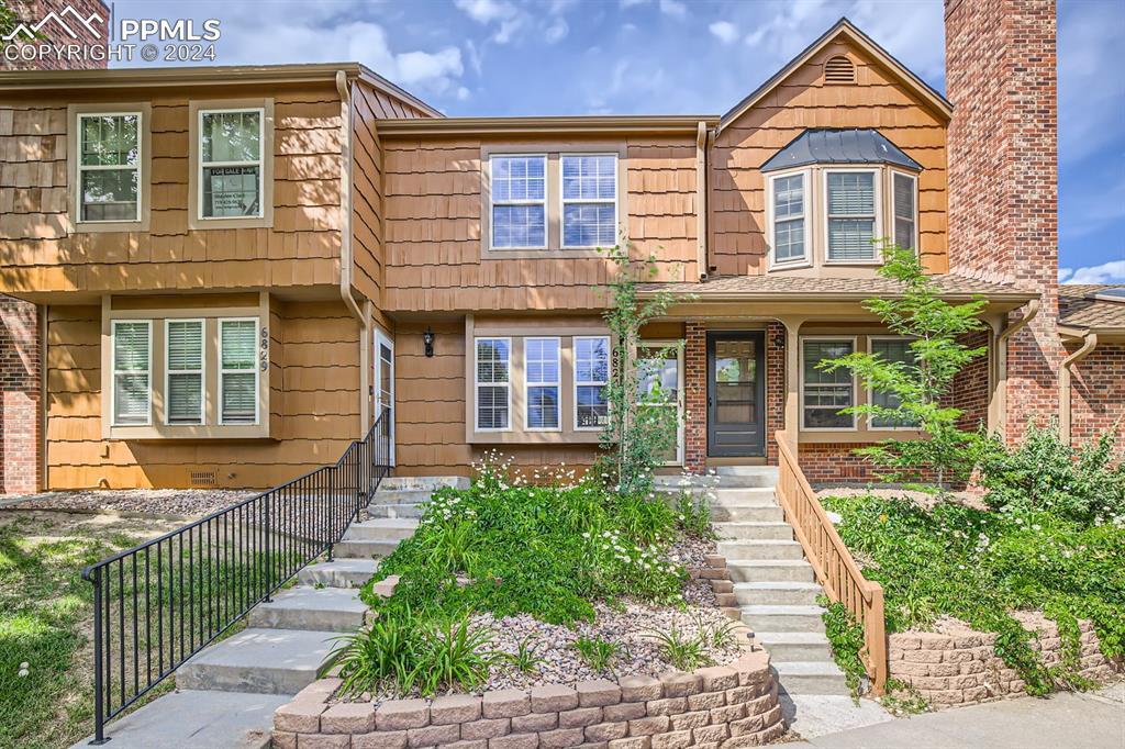 6827 Mountain Top Ln., Colorado Springs, CO 80919