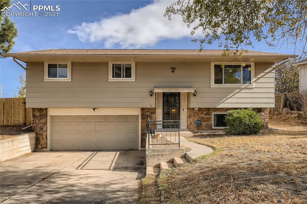 931 Potter Dr., Colorado Springs, CO 80909