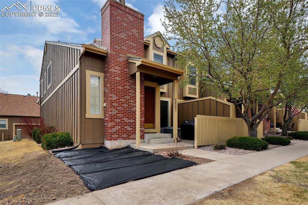 6883 Los Reyes Cir., Colorado Springs, CO 80918