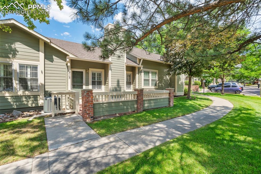 713 Crown Point Dr., Colorado Springs, CO 80906