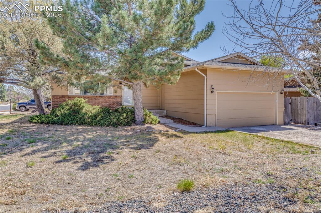 6095 Del Rey Dr., Colorado Springs, CO 80918