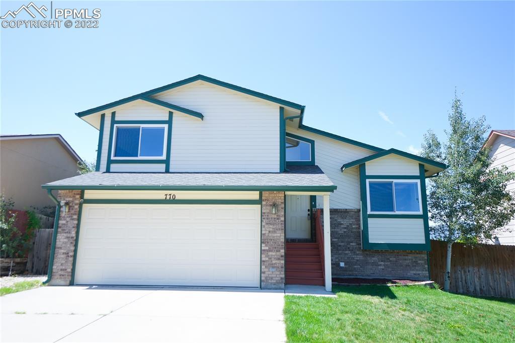 770 Stargate Dr., Colorado Springs, CO 80911