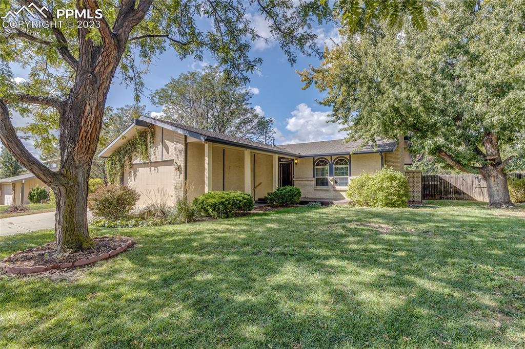 1164 Cenotaph Way, Colorado Springs, CO 80904