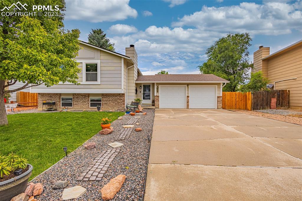 7053 Woodstock St., Colorado Springs, CO 80911