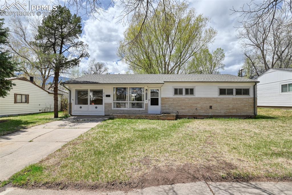 810 Valley Rd., Colorado Springs, CO 80904