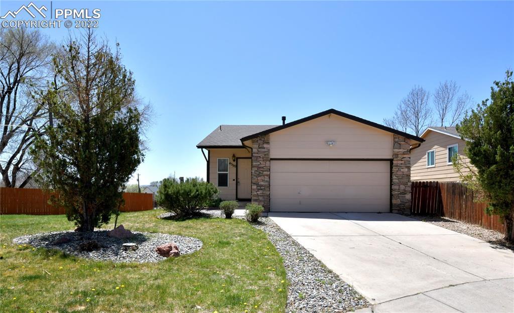 4590 Witches Hollow Ln., Colorado Springs, CO 80911