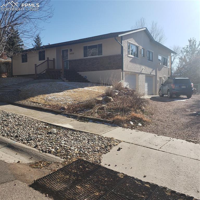 2907 Queen St., Colorado Springs, CO 80904
