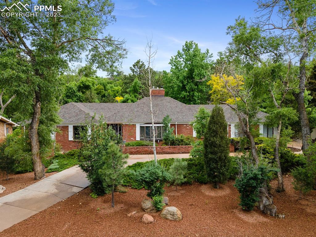 705 N Bear Paw Ln., Colorado Springs, CO 80906