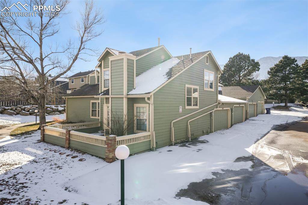 748 Crown Point Dr., Colorado Springs, CO 80906