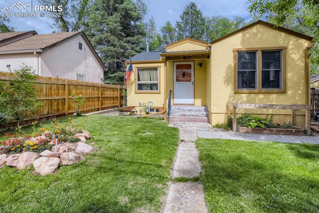 617 Columbia Rd., Colorado Springs, CO 80904