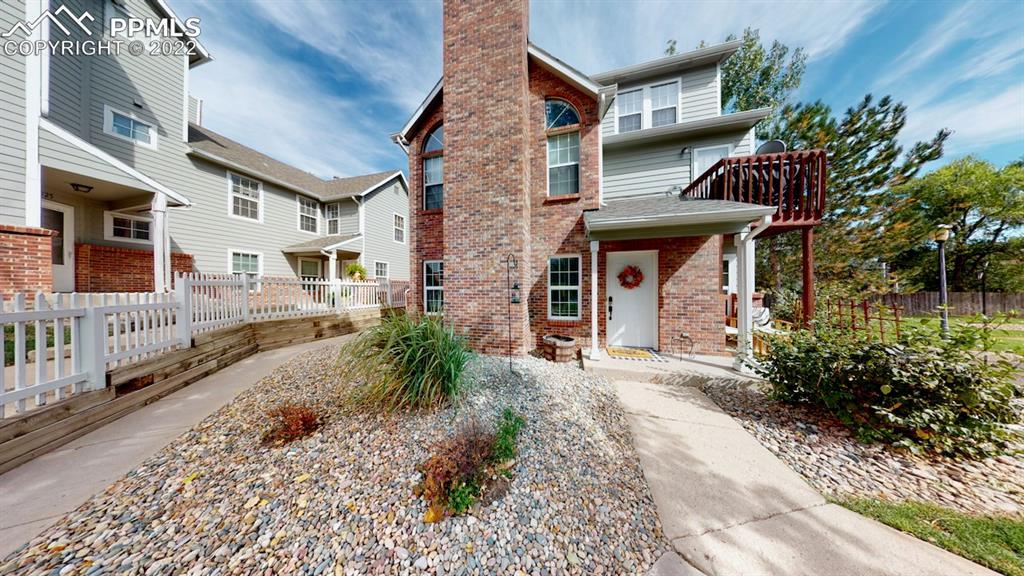 2039 Palm Dr., Colorado Springs, CO 80918