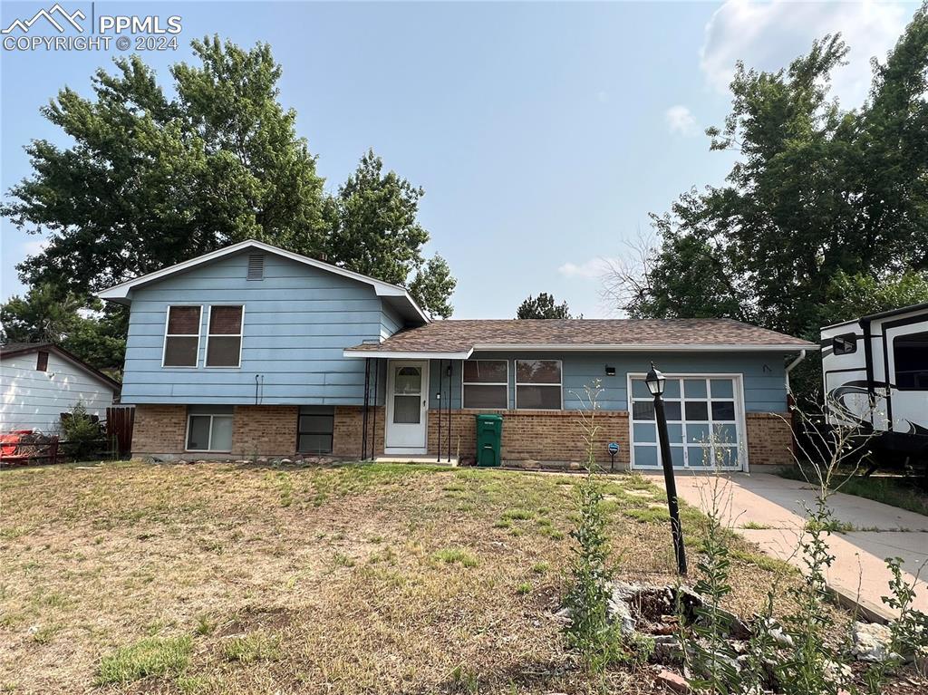 5022 Bradley Cir., Colorado Springs, CO 80911