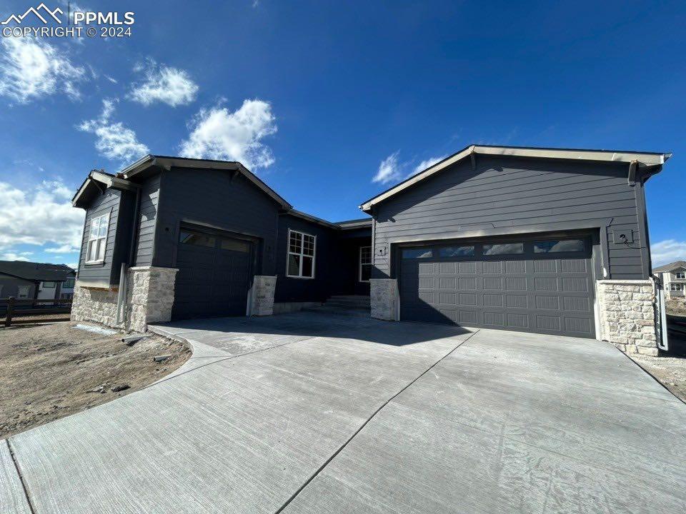 10008 Emerald Lake Ln., Colorado Springs, CO 80924