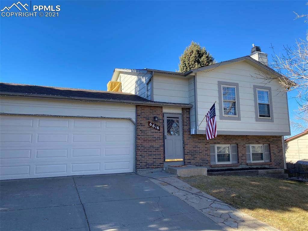 6616 Pony Express Dr., Colorado Springs, CO 80918