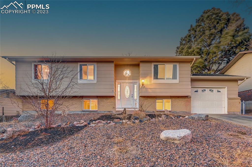 713 Raemar Dr., Colorado Springs, CO 80911