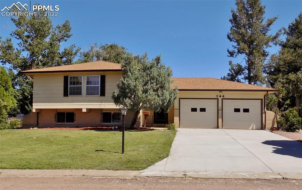 244 Cunningham Dr., Colorado Springs, CO 80911