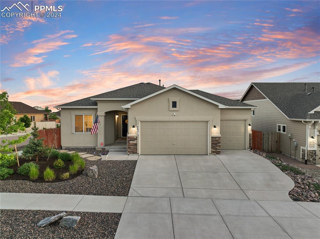 6851 Mustang Rim Dr., Colorado Springs, CO 80923