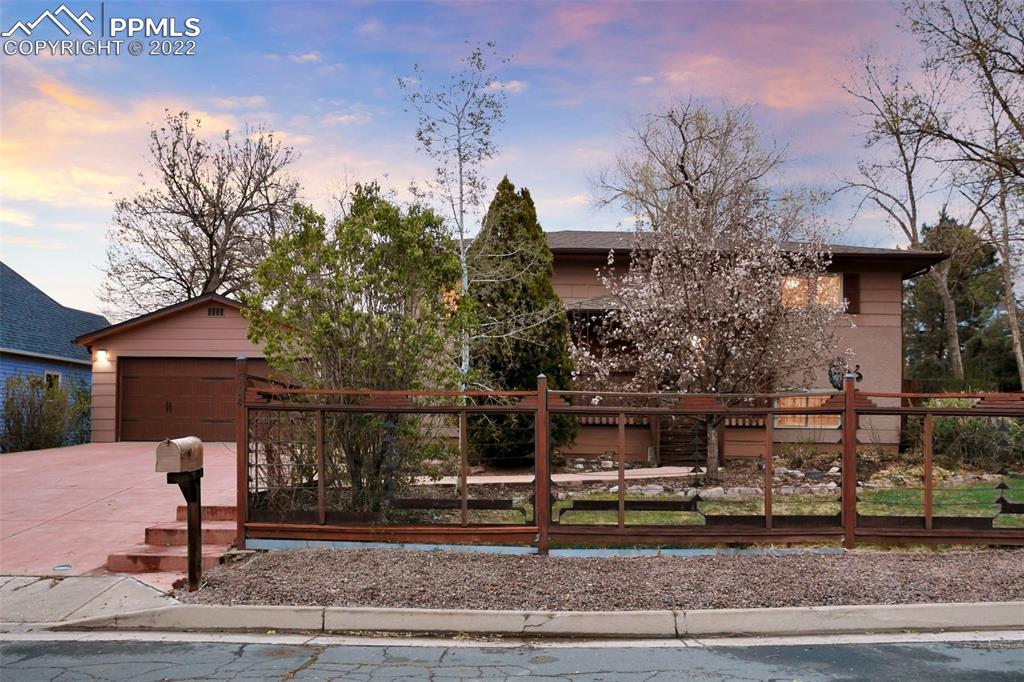 2314 W Willamette Ave., Colorado Springs, CO 80904