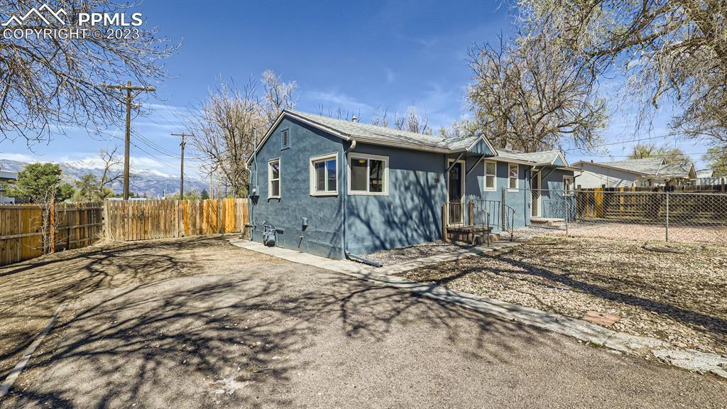 514 Yuma St., Colorado Springs, CO 80909