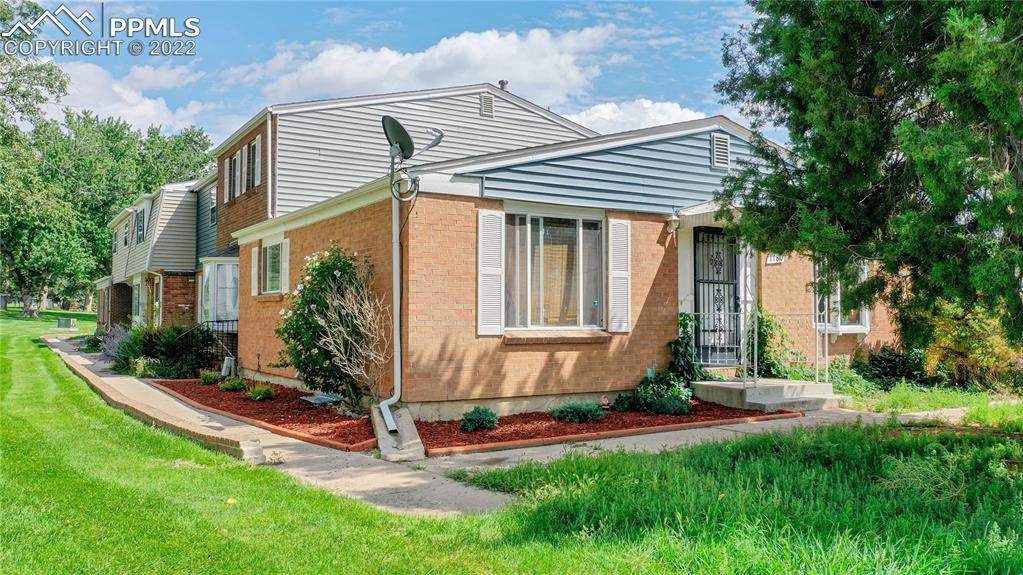 1180 Cree Dr., Colorado Springs, CO 80915