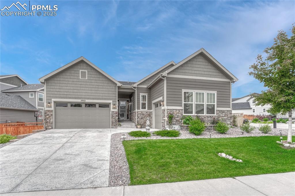 2932 Eagle Wing Way, Castle Rock, CO 80109