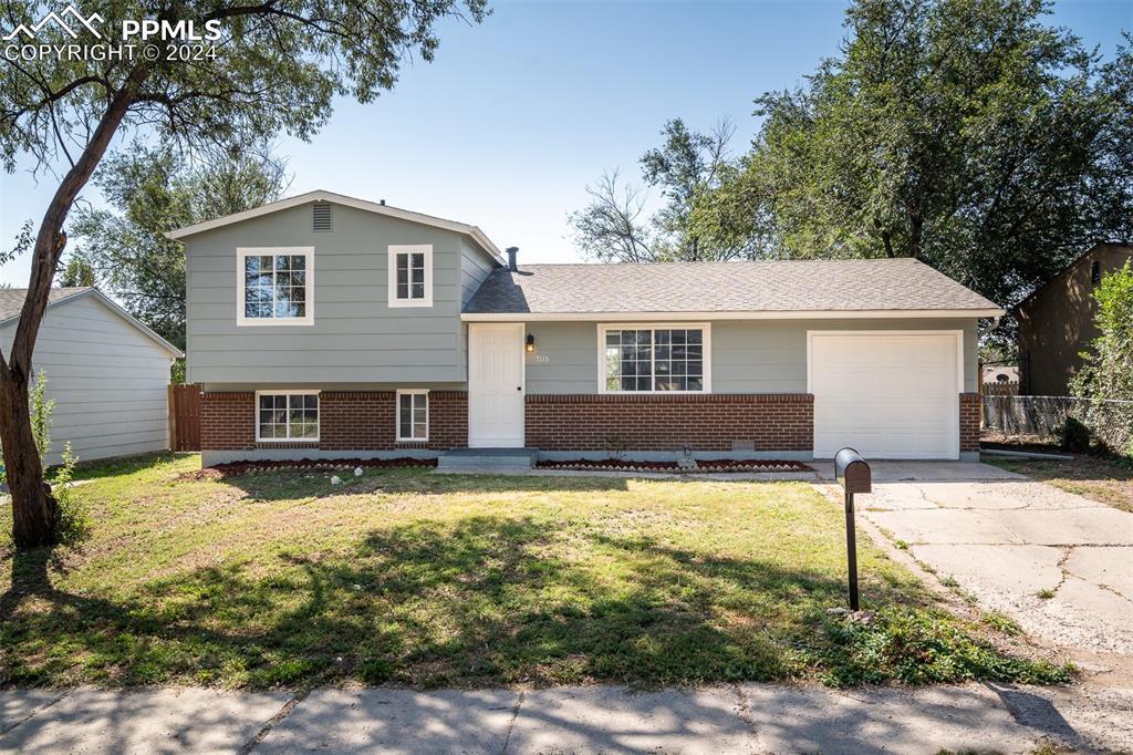 7115 White Mountain Dr., Colorado Springs, CO 80915