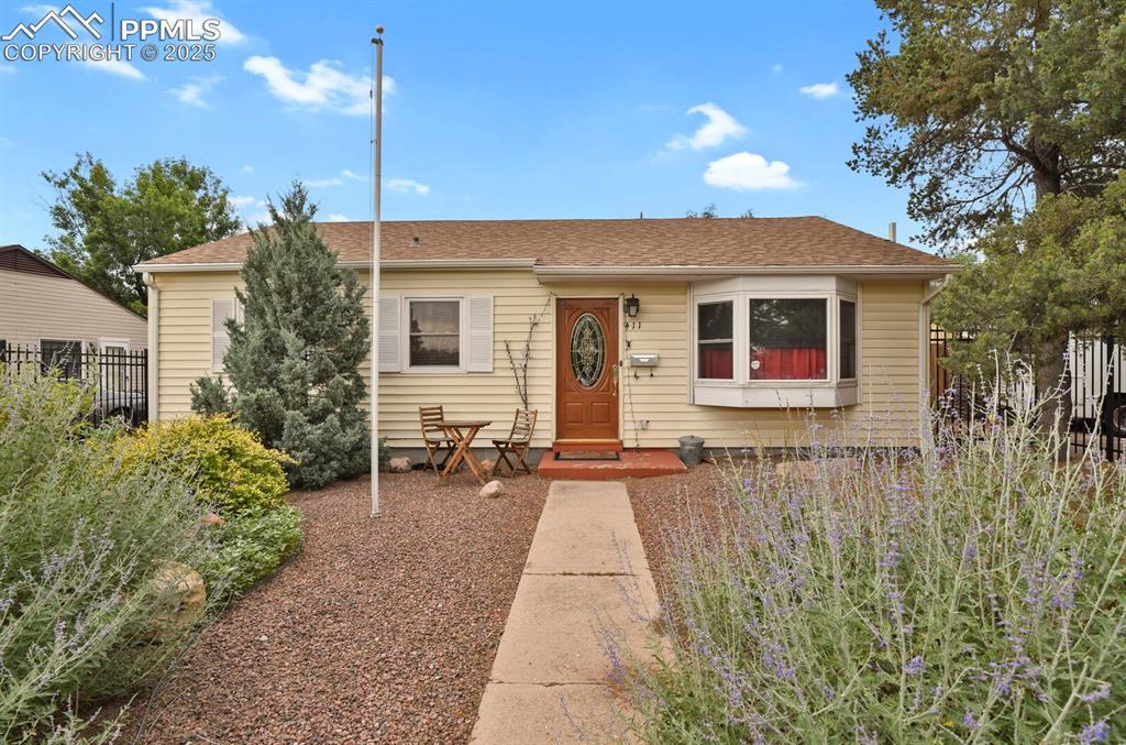 411 E Cheyenne Rd., Colorado Springs, CO 80905