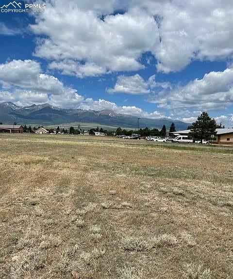 302 Hermit Ln., Westcliffe, CO 81252