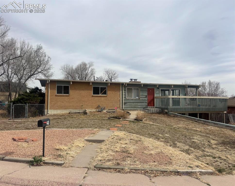 21 Minden Cir., Colorado Springs, CO 80906