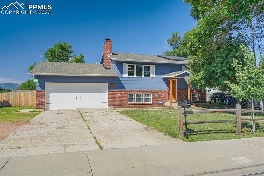 4702 Artistic Cir., Colorado Springs, CO 80917