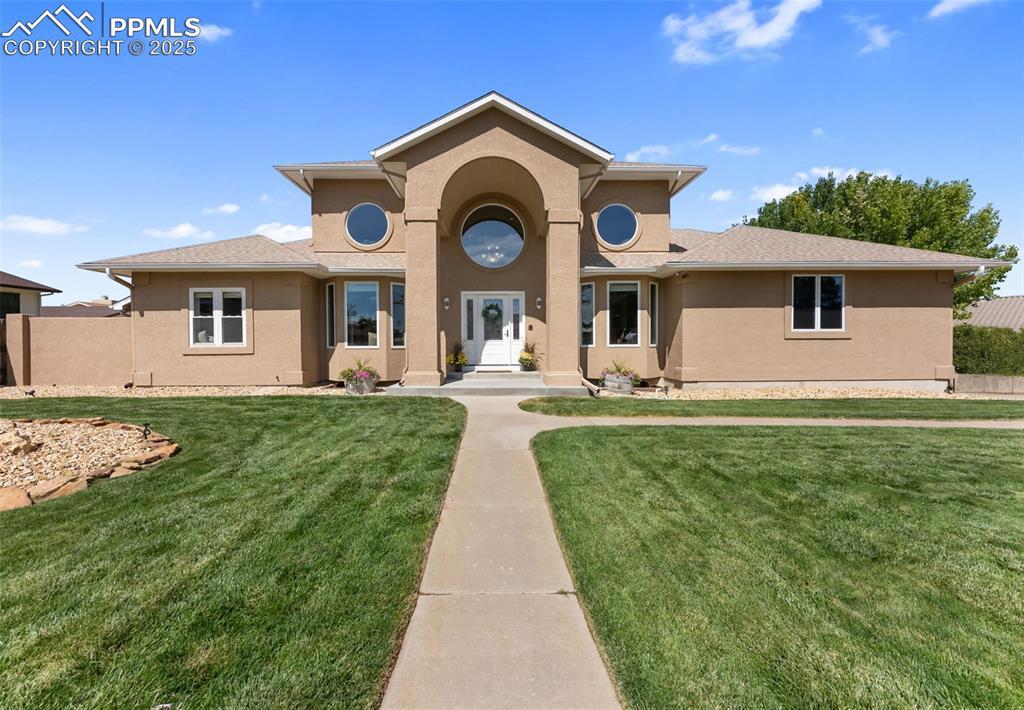 37 Portero Dr., Pueblo, CO 81005