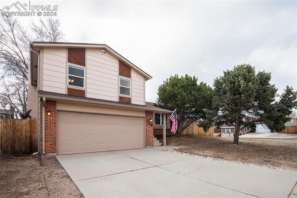3310 Bridgewater Dr., Colorado Springs, CO 80916