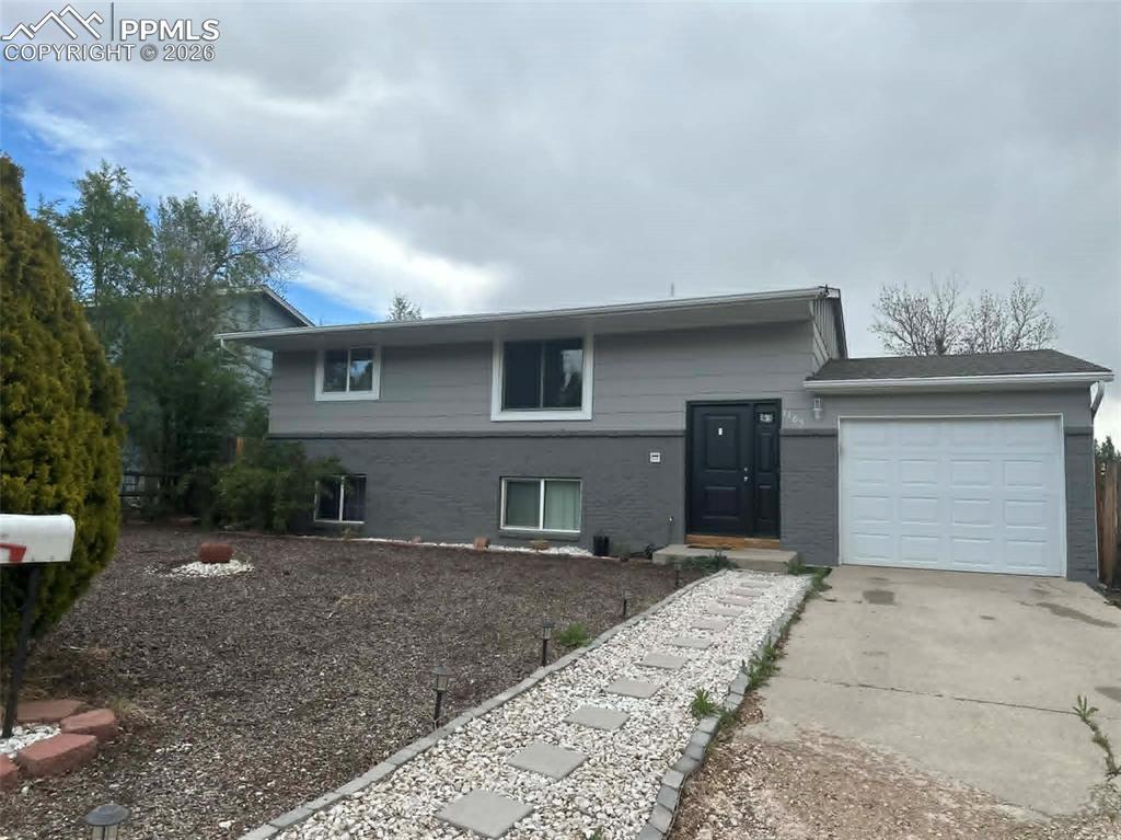 1105 Nez Perce Dr., Colorado Springs, CO 80915