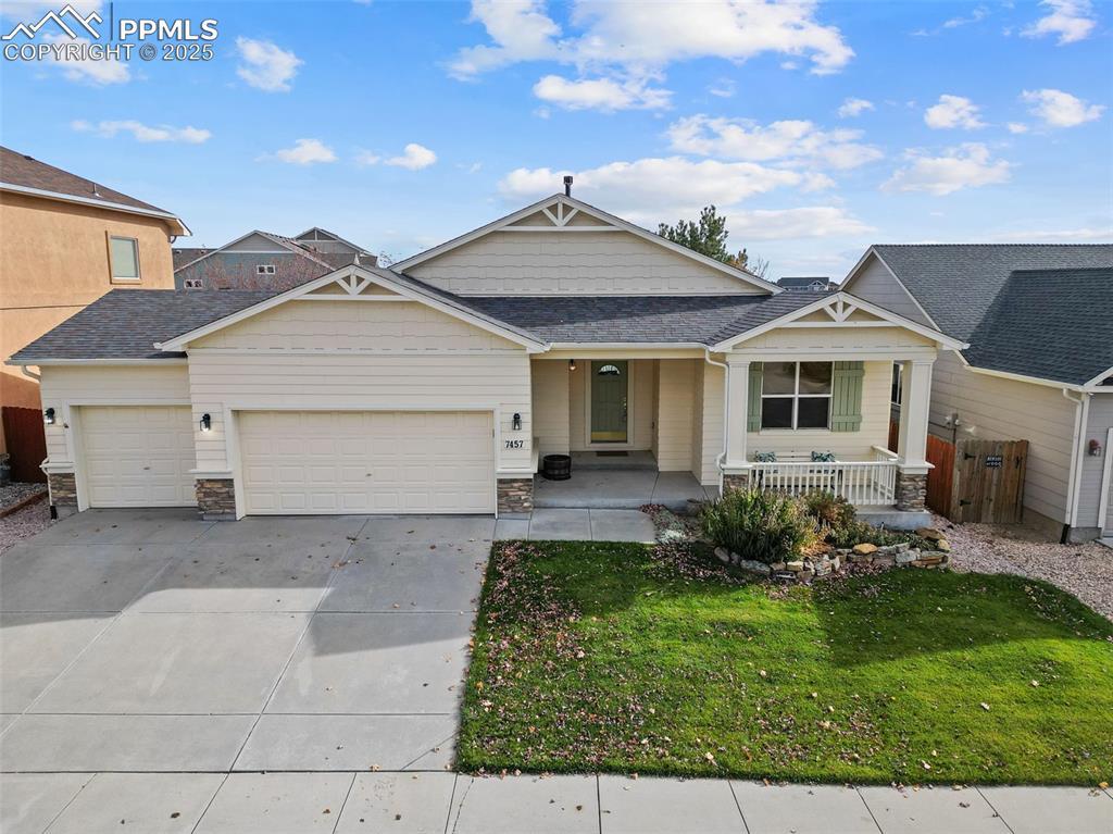 7457 Legend Hill Dr., Colorado Springs, CO 80923