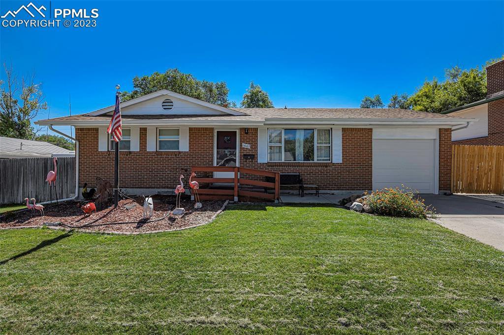 1607 Glacier Dr., Colorado Springs, CO 80910