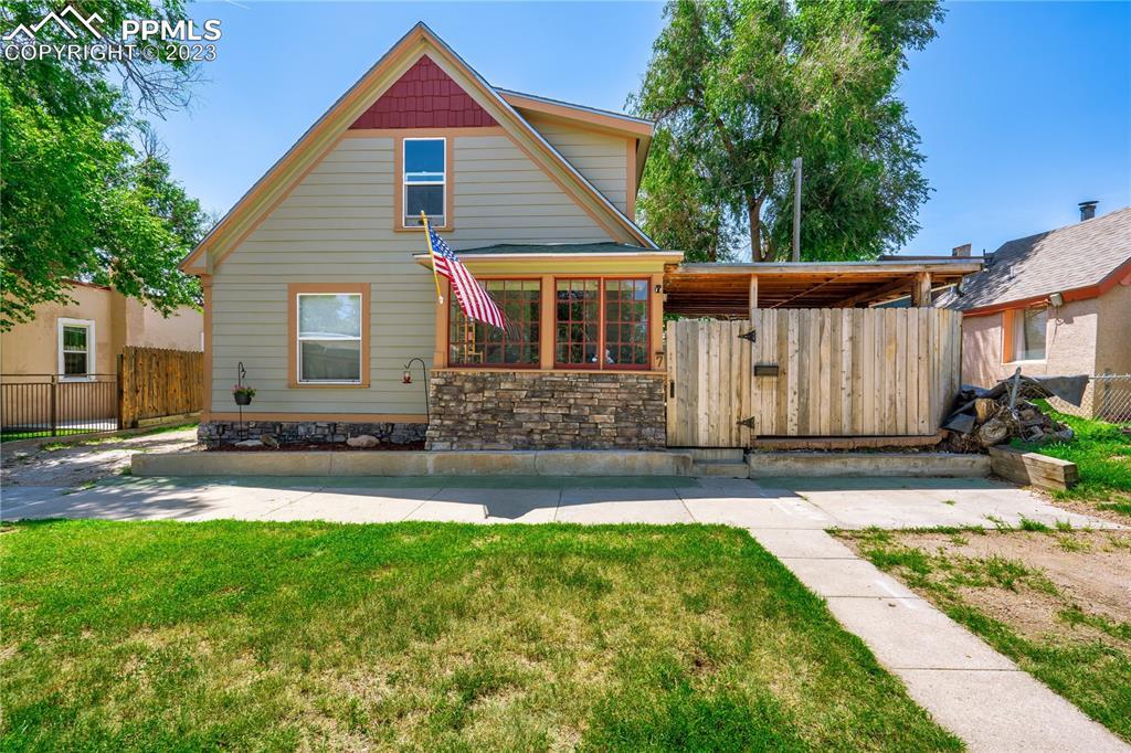 7 E Fountain Blvd., Colorado Springs, CO 80903