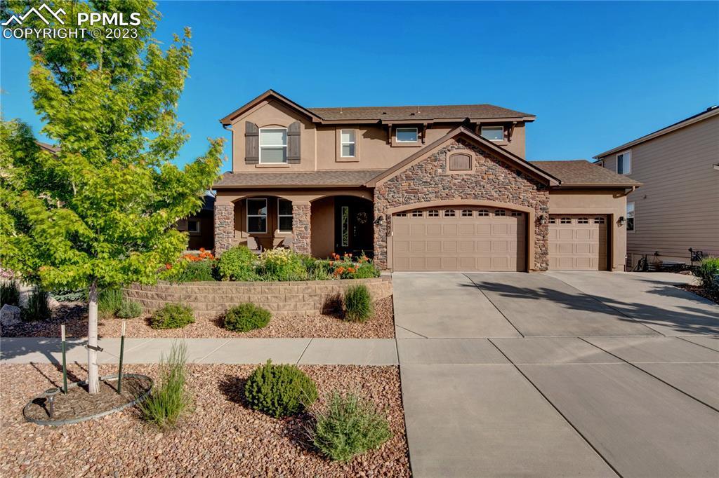 6051 Wolf Village Dr., Colorado Springs, CO 80924