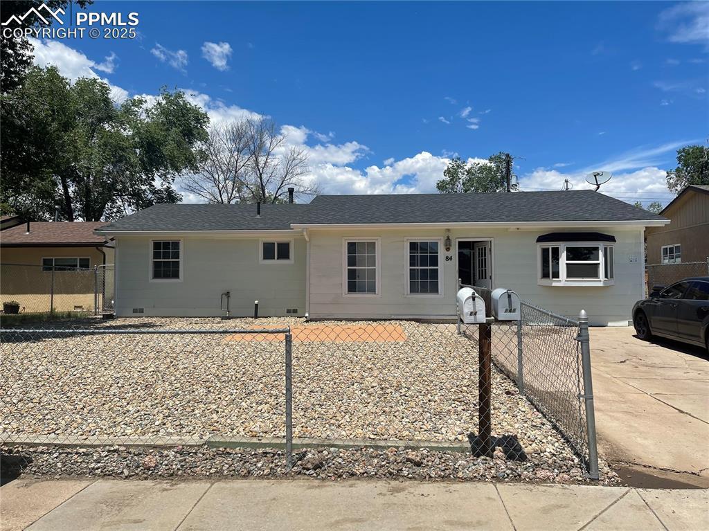 84 Rose Dr., Colorado Springs, CO 80911