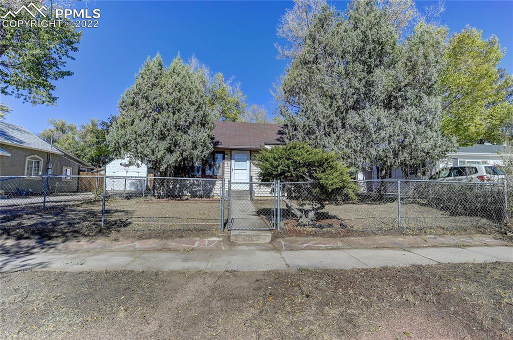 1124 E Rio Grande St., Colorado Springs, CO 80910