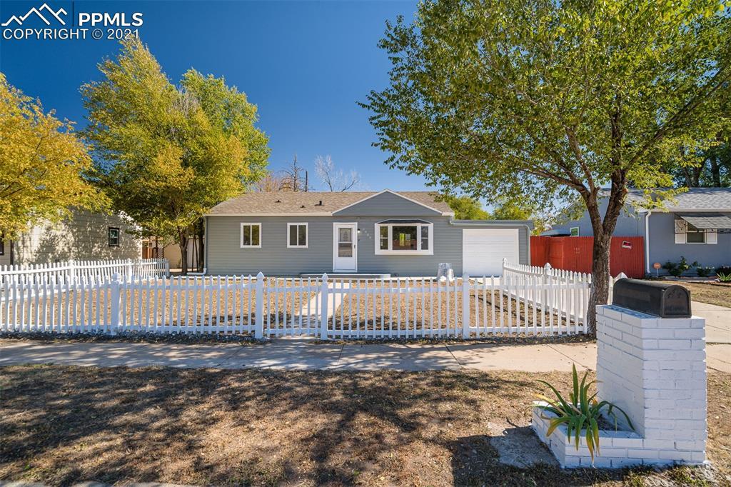1909 S El Paso Ave., Colorado Springs, CO 80905