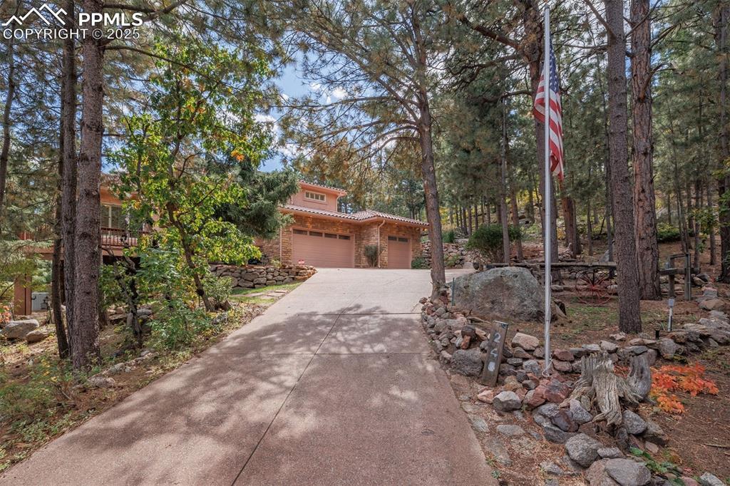245 Stonebeck Ln., Colorado Springs, CO 80906