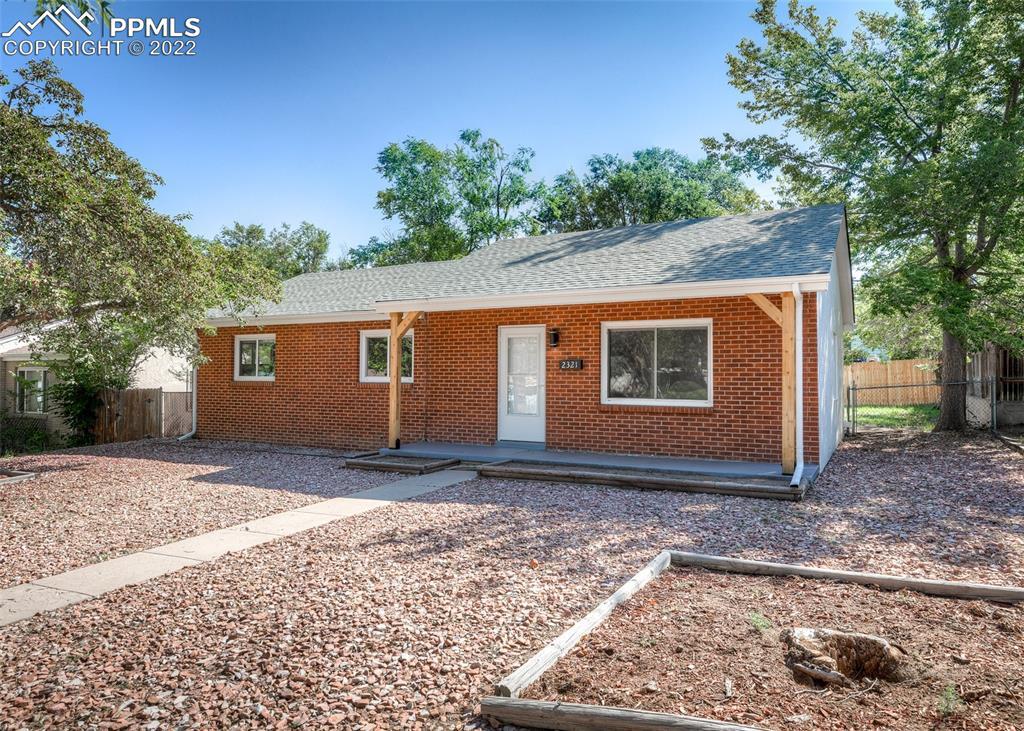 2321 Farragut Ave., Colorado Springs, CO 80907