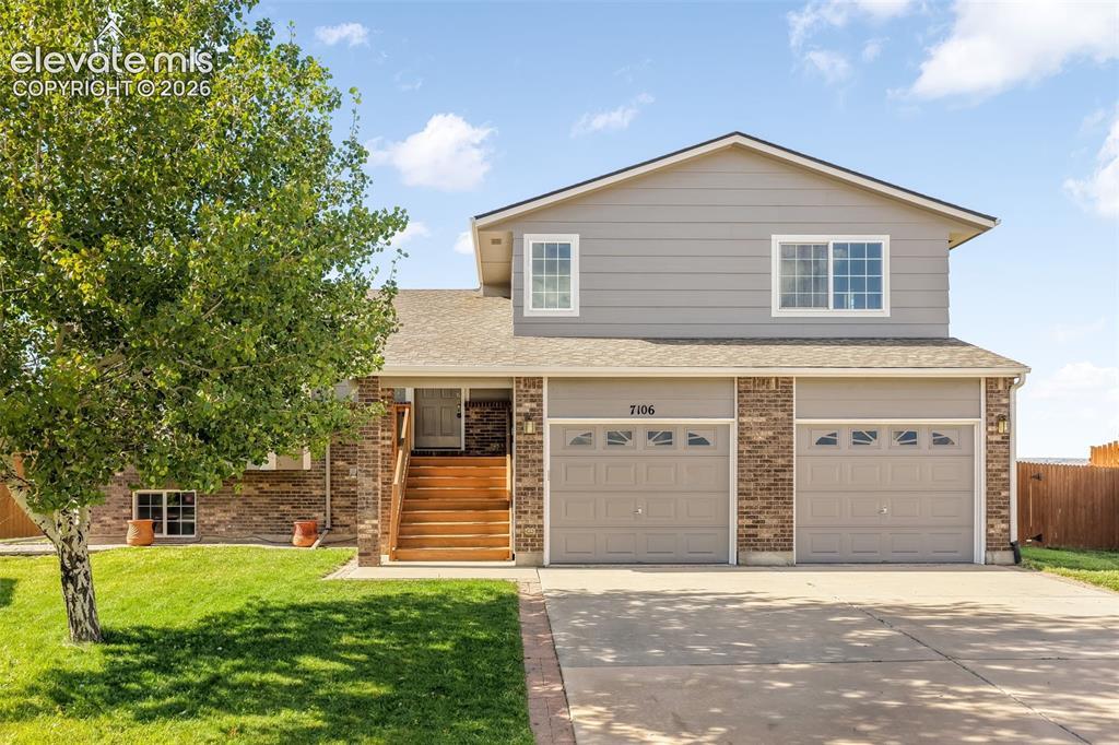 7106 Lone Eagle Ln., Colorado Springs, CO 80925