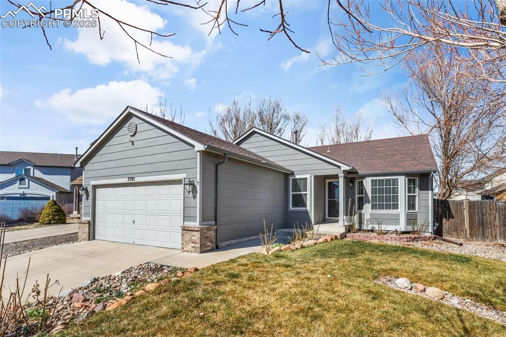 7595 Barn Owl Dr., Fountain, CO 80817