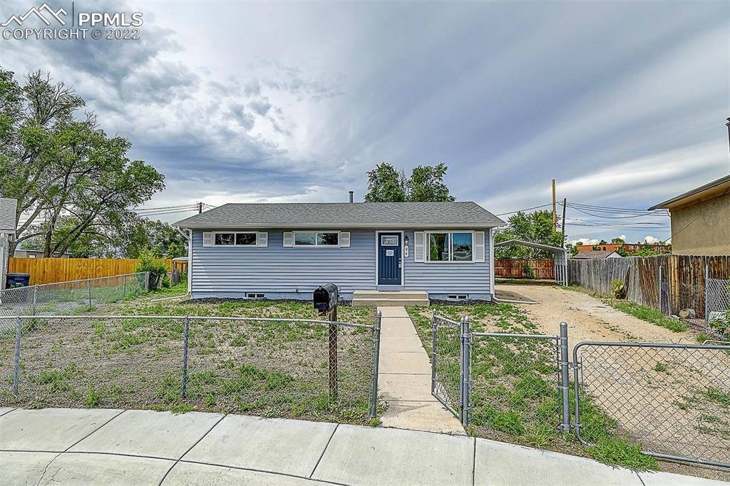 94 Security Cir., Colorado Springs, CO 80911
